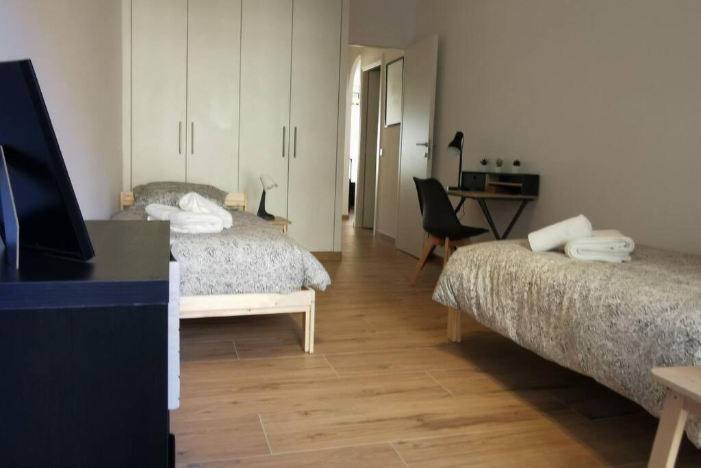 Santa Severina, Trilocale Comodo E Pratico Centro Citta *